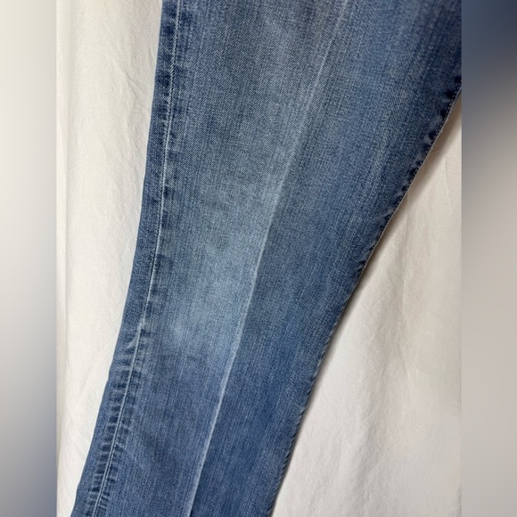 Gap Super Curvy Flare Pleated Denim Blue Classic Jeans sz 10 Long - Picture 3 of 6